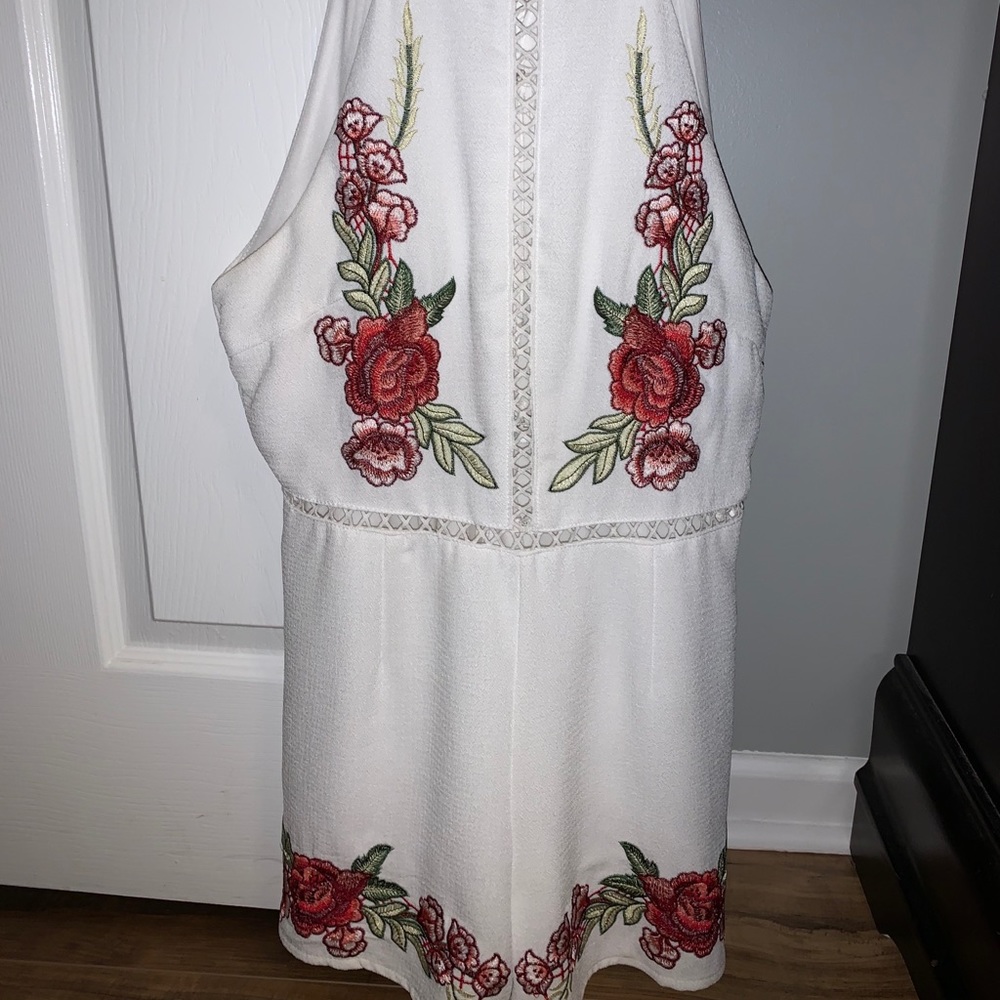 Romper - Picture 2 of 2